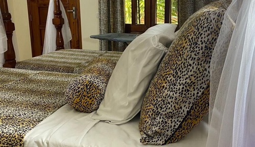 Deluxe Apartment, Balcony, Garden View