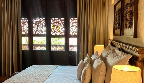 Family Room, Balcony