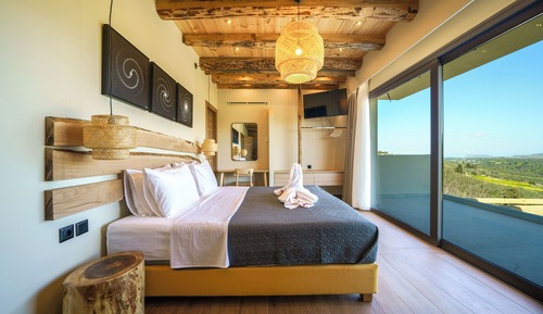 Stars of Crete Hyperion