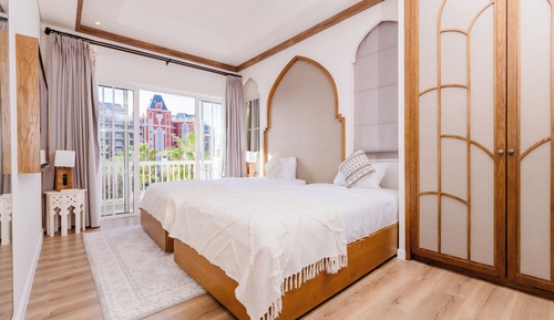 Design Villa, Beach View