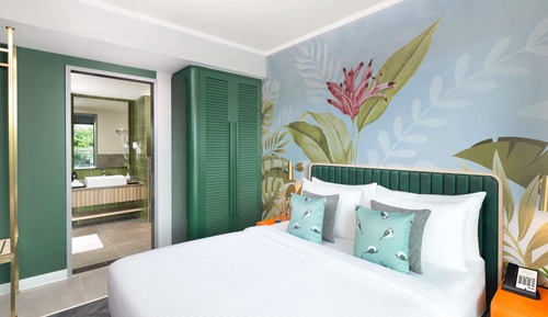 Deluxe Suite, 1 Double Bed, Balcony