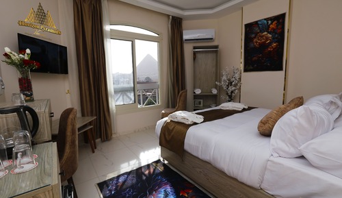 Classic Double Room, Non Smoking, Private Bathroom