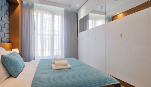 Deluxe Apartment, Courtyard View