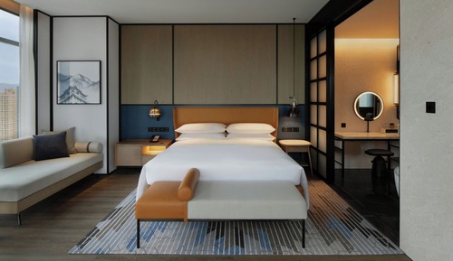 Executive Room, 1 King Bed, Executive Level