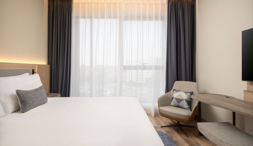 Premium Room, 1 King Bed