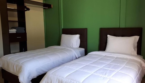 Family Chalet, Mountainside