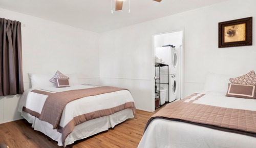 Room, Multiple Beds, Patio, Mountain View (2504)