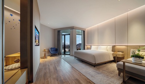 Deluxe Family Tatami Suite