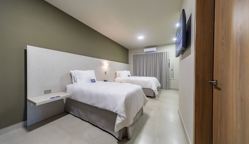 Signature Suite, Private Bathroom, Garden View (Suite Junior 1.06)