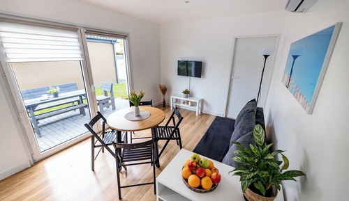 Economy Bungalow, Garden View