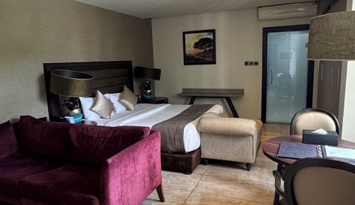Deluxe Single Room