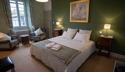 Deluxe Double or Twin Room, Ensuite, Mountain View (Room 3 Alexandra)