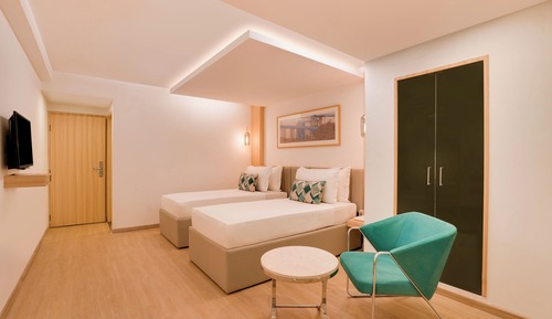 Deluxe Twin Room