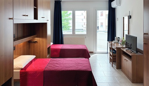 Double Room, Kitchen