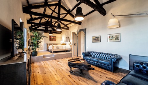 Executive Suite, Sea View