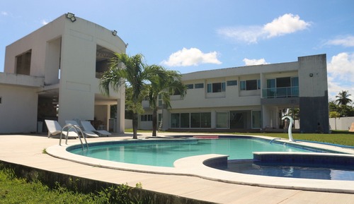 Basic Villa