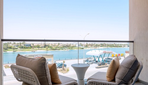 Room, 2 Twin Beds, City View (Marina)