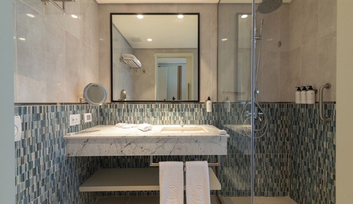 Suite, 3 Bedrooms, Sea View (Direct Pool Access)