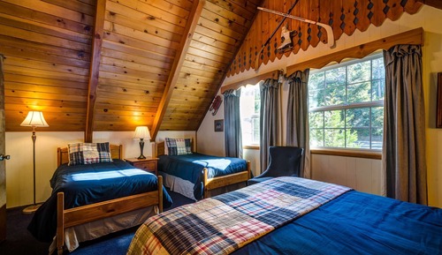 #3 Smokey Bear (Non-Pet) 