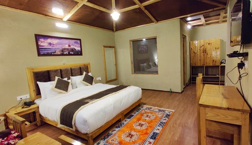Deluxe Cottage