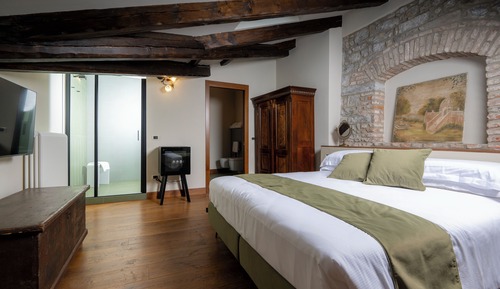 Deluxe Room, River View