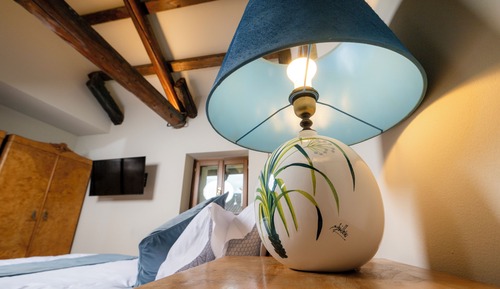 Comfort Room, City View