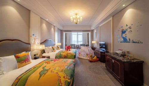 Family Room, Multiple Beds, Non Smoking (Cartoon)