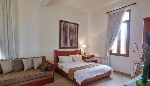 Junior Room