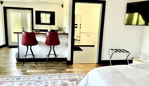 Honeymoon Room, 1 King Bed, Garden View, Ground Floor