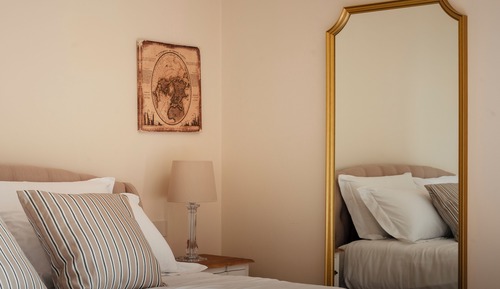 Deluxe Room, Pool View