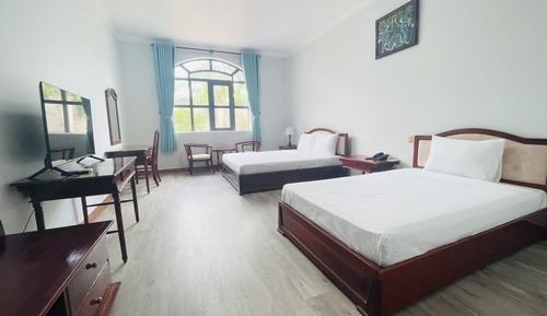 Family Quadruple Room, Pool View