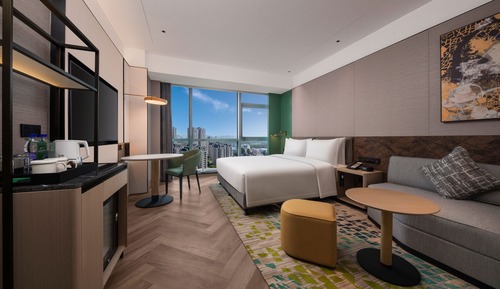 Standard Room, 1 King Bed (High Floor, Air Purifier)