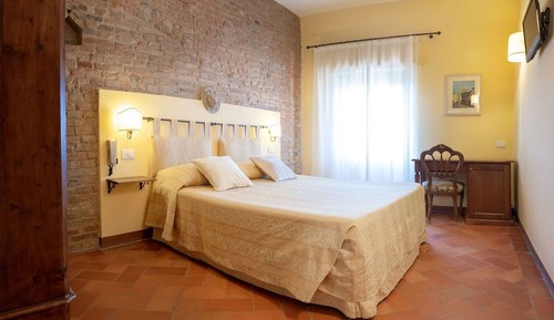 Superior Double Room, City View