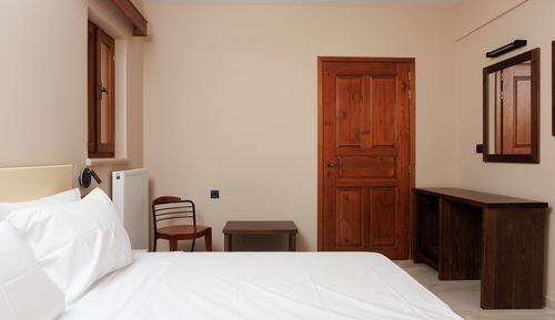 Basic Double or Twin Room, Hill View