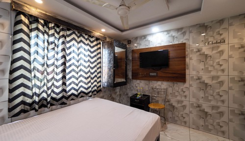 Elite Room