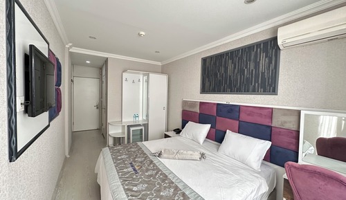 Standard Double Room, City View