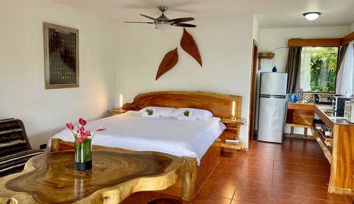 Comfort Suite, Lake View, Tower