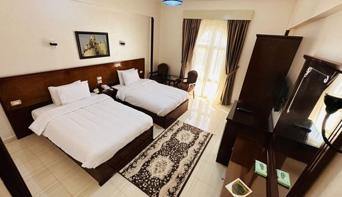 Classic Room, City View