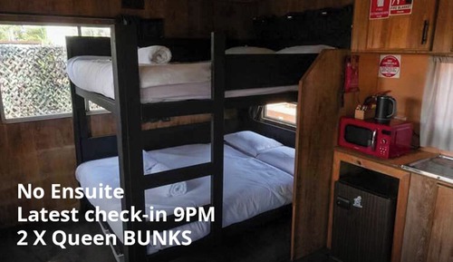 Basic Cabin, 2 Queen Beds