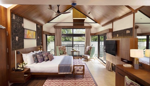 Villa (SeleQtions with Plunge Pool)