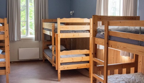 Basic House, 6 Bedrooms