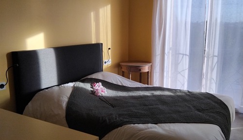 Quadruple Room, Private Bathroom, Garden View (Renoir)