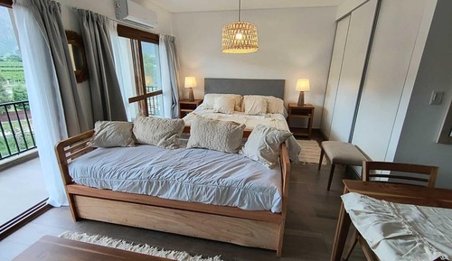 Comfort Studio, Vineyard View