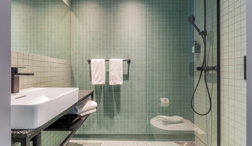 Standard Room, 1 King Bed