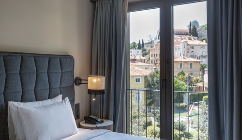 Room, 1 King Bed (Keight)