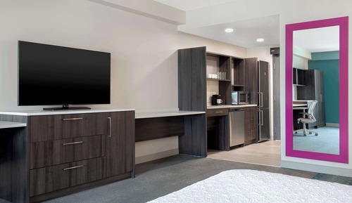 Studio, 2 Queen Beds, Accessible, Bathtub (Mobility & Hearing)