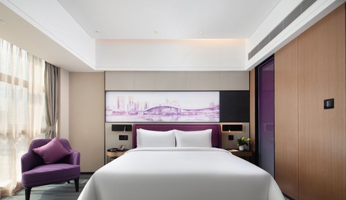 Superior Room, 1 King Bed