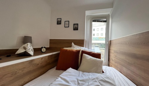 Business Single Room