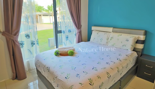 Deluxe Apartment, 2 Bedrooms, Pool View, Ground Floor