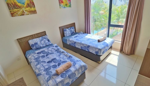 Standard Apartment, 2 Bedrooms, Pool View, Poolside